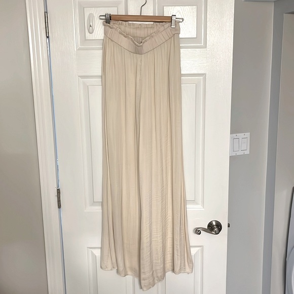 Women’s long wide leg pants - Picture 1 of 3